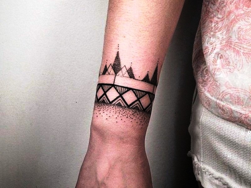 Perfect Tattoo Design On Wrist