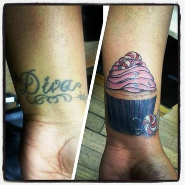 Stunning Cupcake Tattoo On Wrist