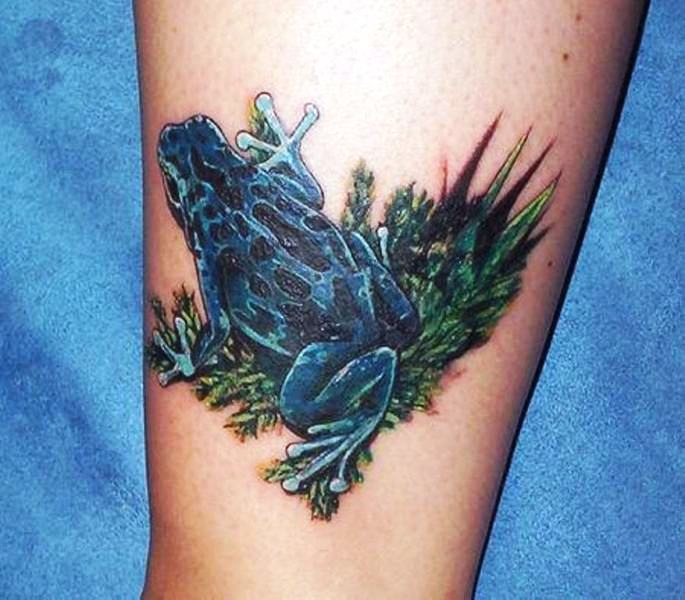 Stunning Frog Tattoo On Wrist