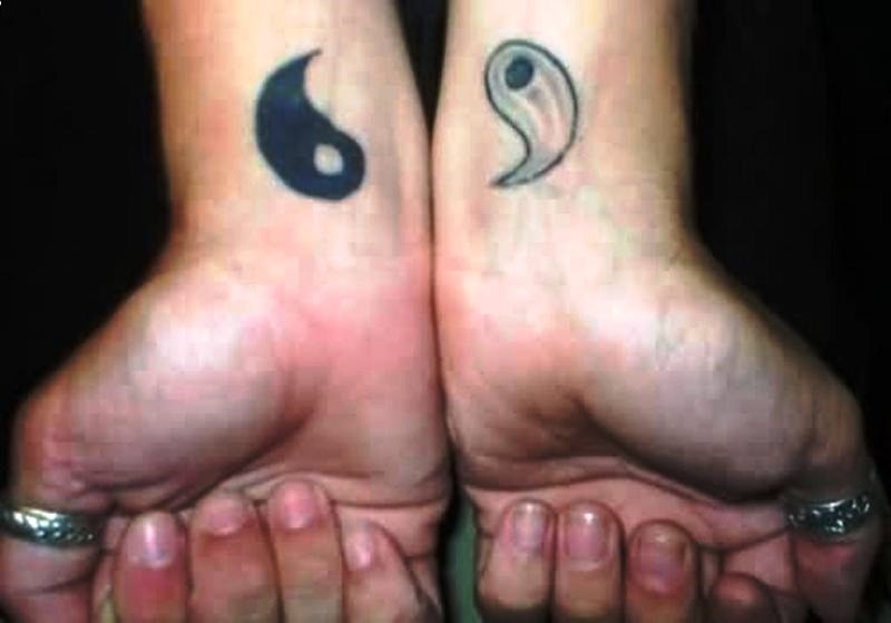Minimalist Yin Yang Wrist Tattoo - wide 4