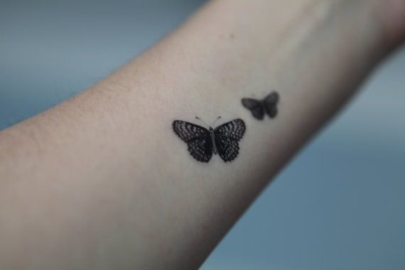 wrist butterfly 01